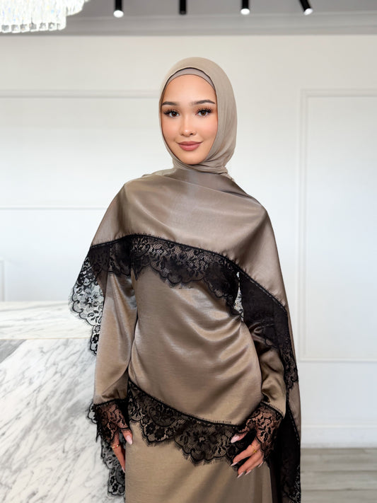 Yasmeen Top